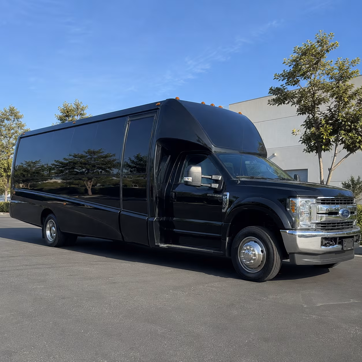 bismarck night on town party bus rental