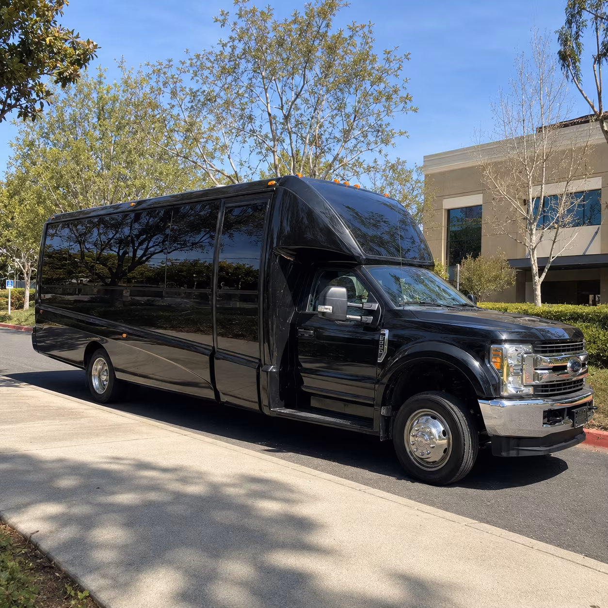 dickinson bus rentals