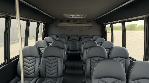 bismarck 25 passenger minibus rental