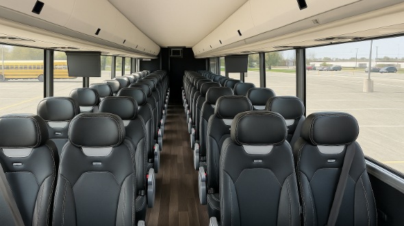 bismarck 30 passenger minibus rental